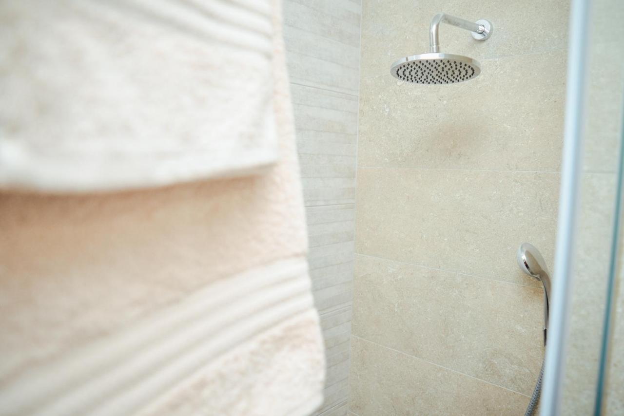 كوتور Ily Apartment With Sea View المظهر الخارجي الصورة
